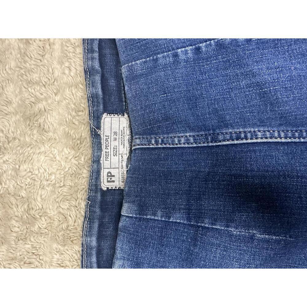 Free People medium wash pleated pull-on skinny denim jeans Size 28 - Picture 3 of 6